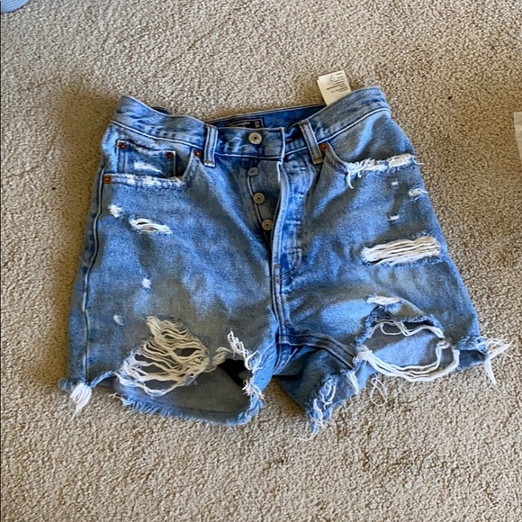 Abercrombie Mid Thigh Ripped Denim 